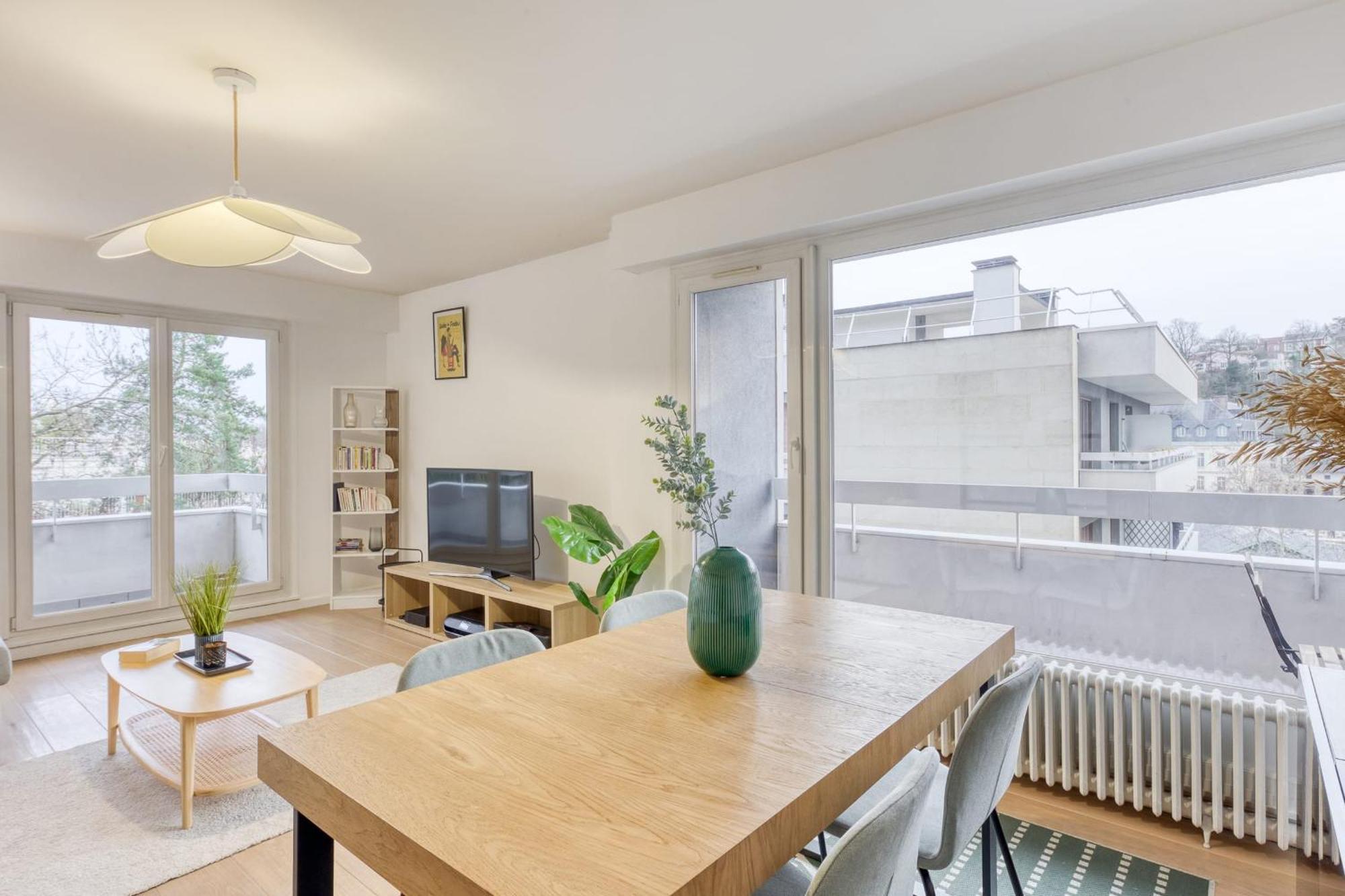 Grand Spacieux - Proche Paris * Sèvres