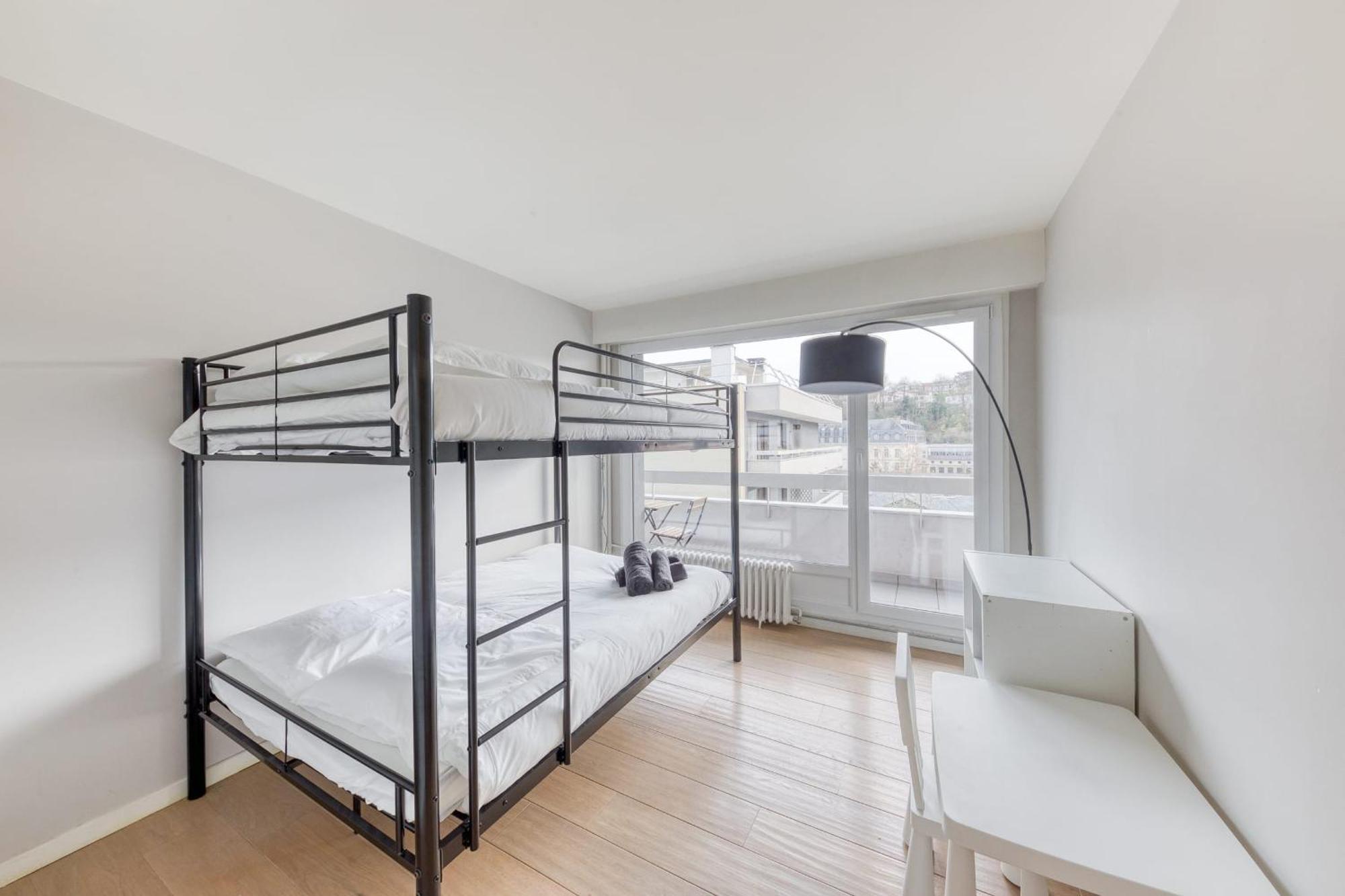 Apartment Grand Spacieux - Proche Paris