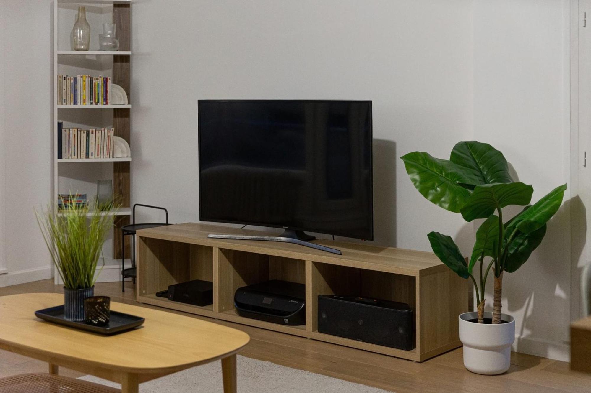 Appartement Grand Spacieux - Proche Paris Sèvres